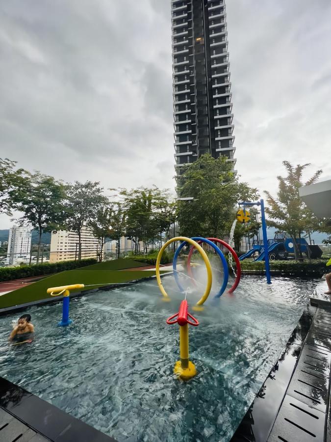 Urban L 7pax 3r2b A L Cityview L Georgetown Apartment Jelutong