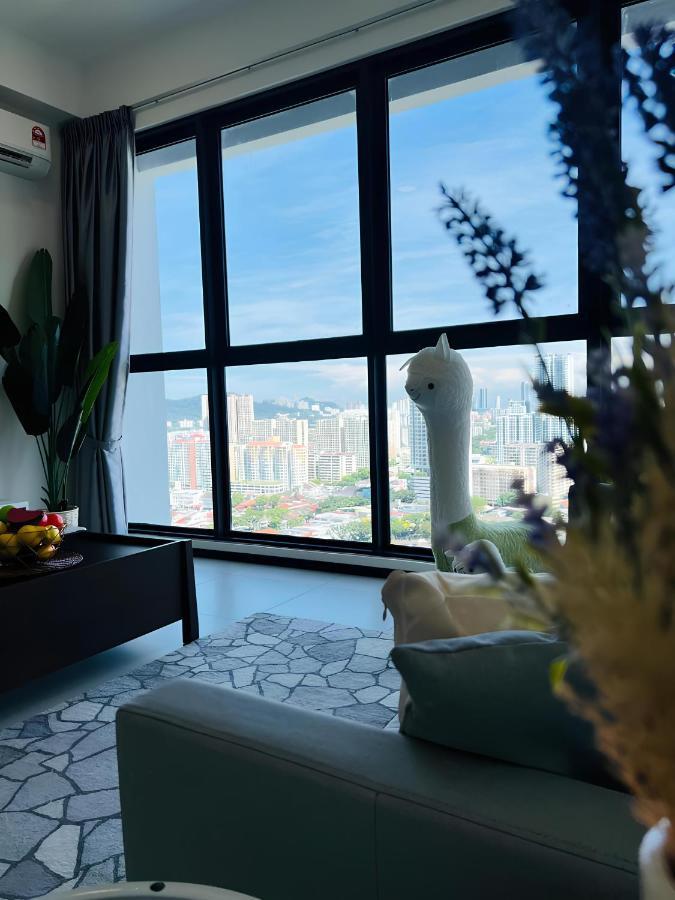 Urban L 7pax 3r2b A L Cityview L Georgetown Apartment *
